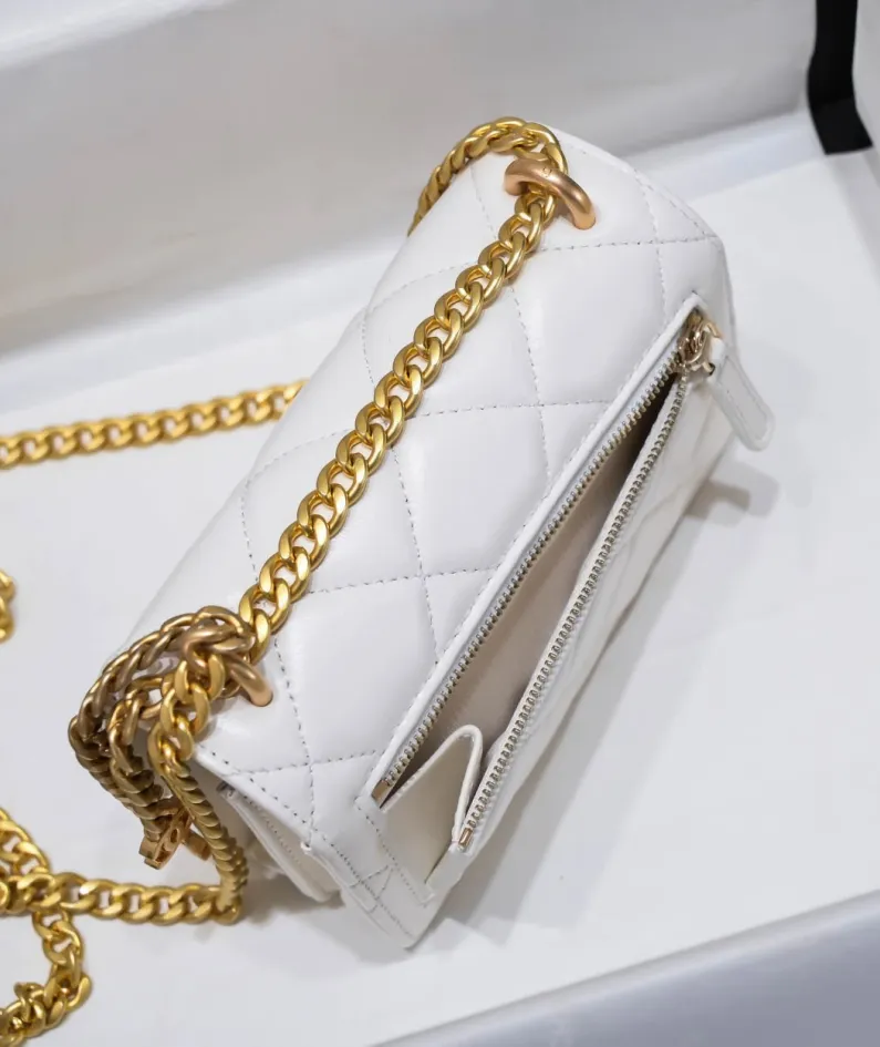 Gold Metallic Pink Size: 11x15.5x4.5cm