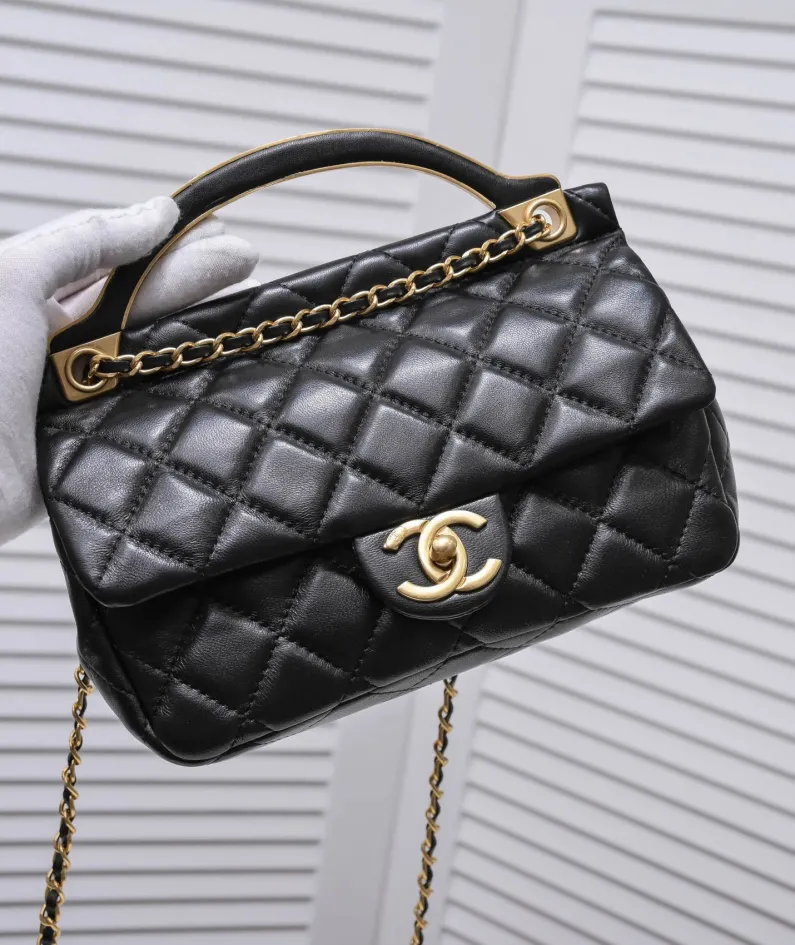 ChaneLady Handle Size: 23* 20* 8cm