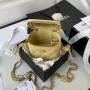 Chanel size: 11*8.5*7cm