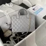 Cosmetic box bag Size: 1520.510.5