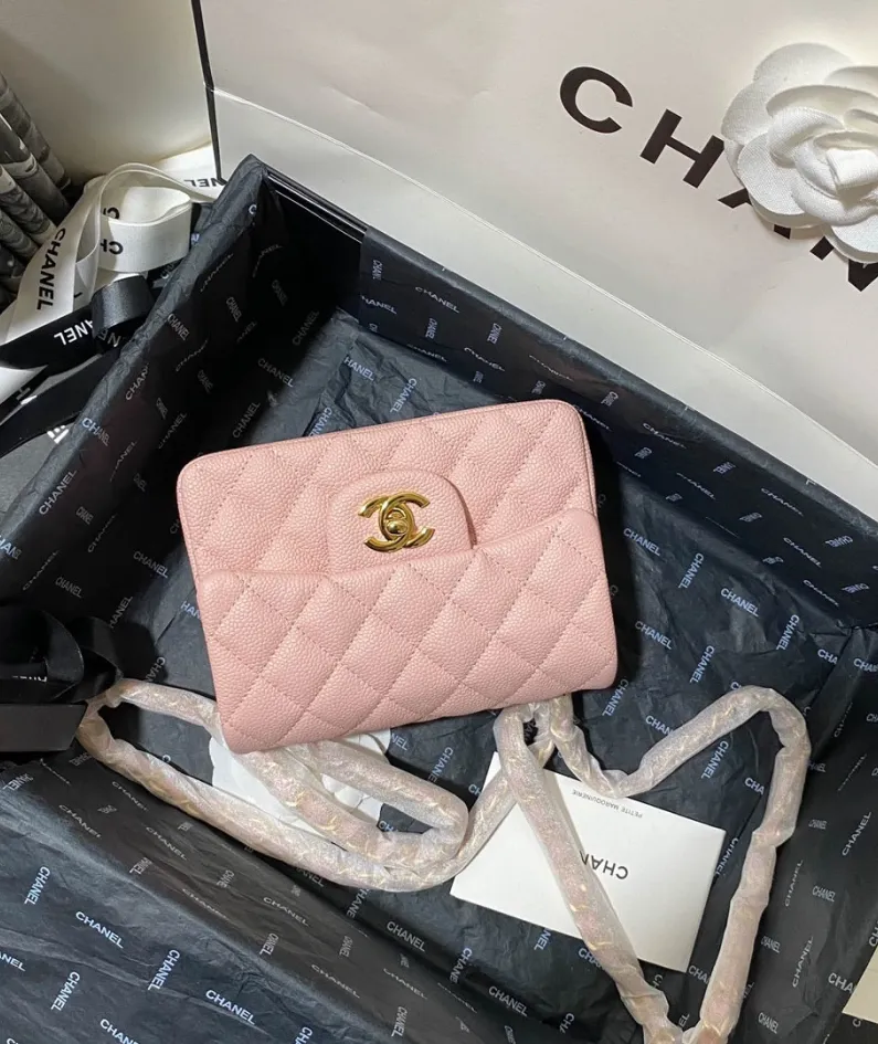Lambskin Model: 1115 Size: 17cm