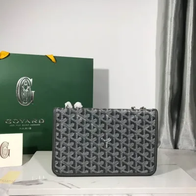 Alexandre Chain Bag Size: 24*15*6cm