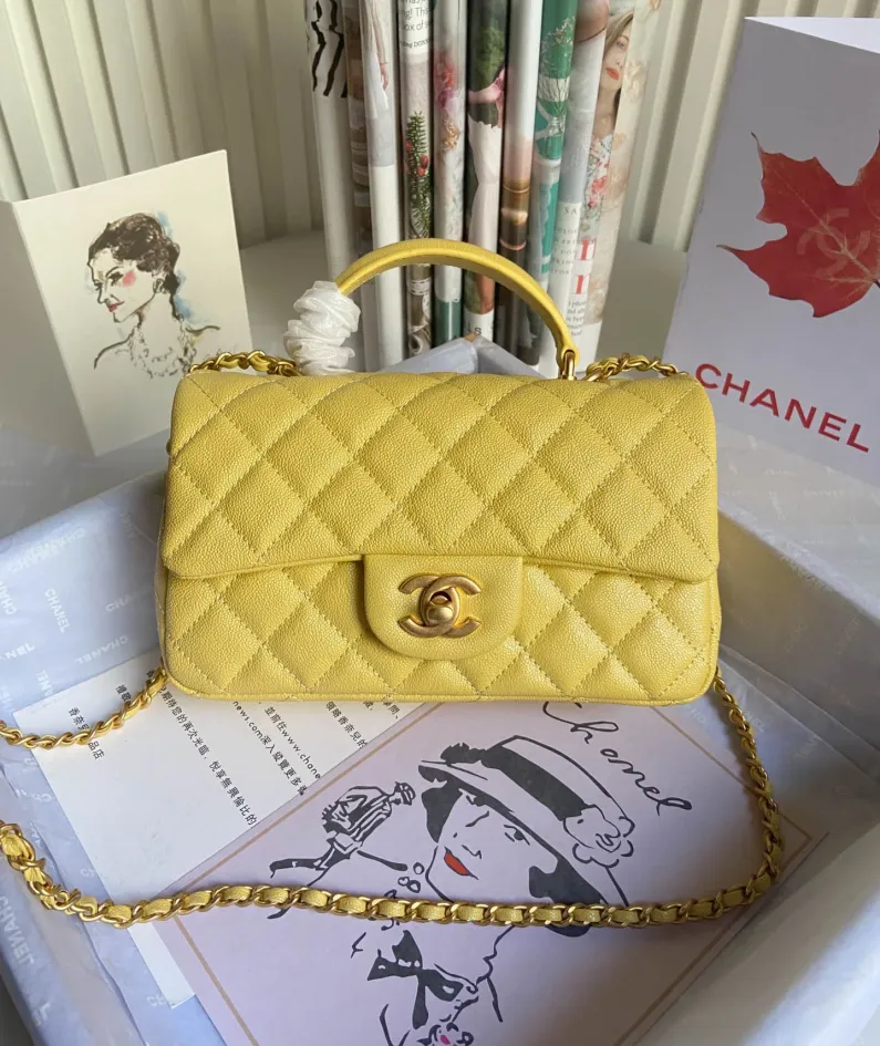 Handbag Size: 20x14x7 Model: AS243