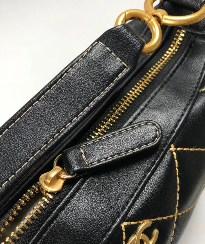 Chanel Style: 215# Size: 26.14.9