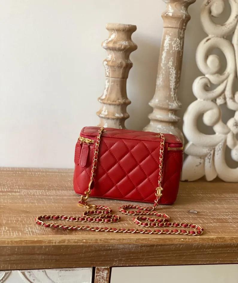 Chanel Size: 16.5cm Style: 81226 Red
