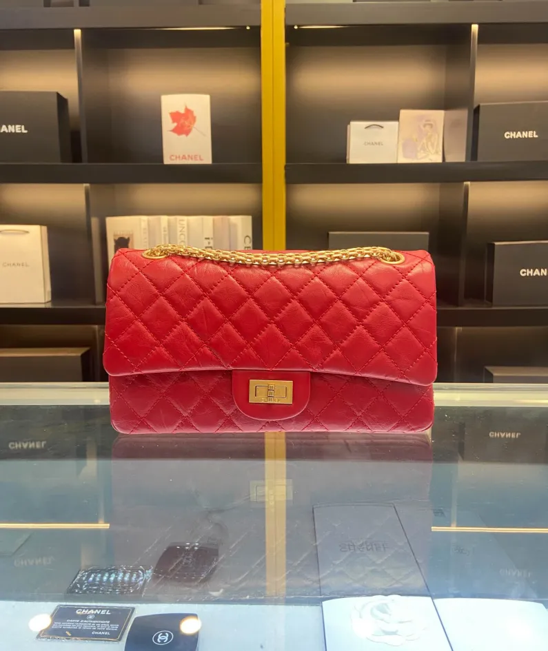 CHANEL Size: 24cm Ident No.: 037586