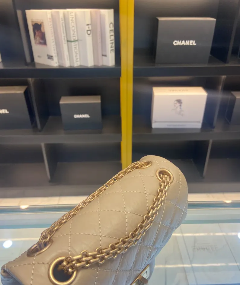 CHANEL square bag Size: 20cm