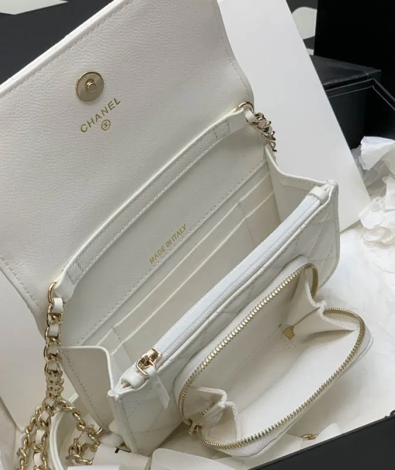 Classic and stylish Size: 10.5*15*5*cm Ident No.: 99190
