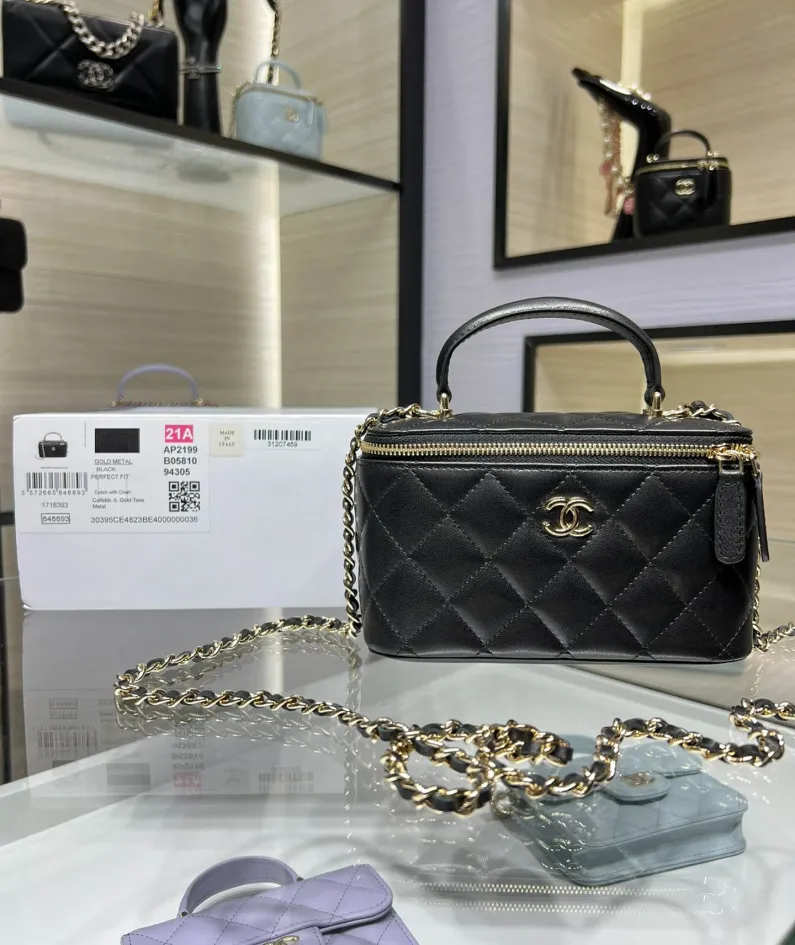 Hand Cosmetic Bag Model: AP2198 Size: 11*8.5*7cm