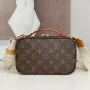 Louis Vuitton Size: 18 x 11 x 10 cm