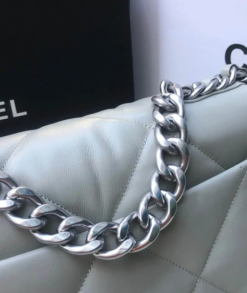 Chanel Model: S1161 Size: 30cm