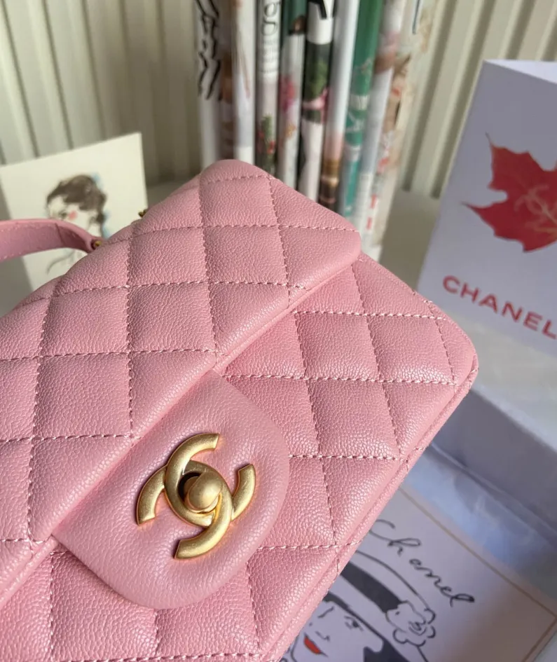 Handbag Size: 20x14x7 Model: AS243