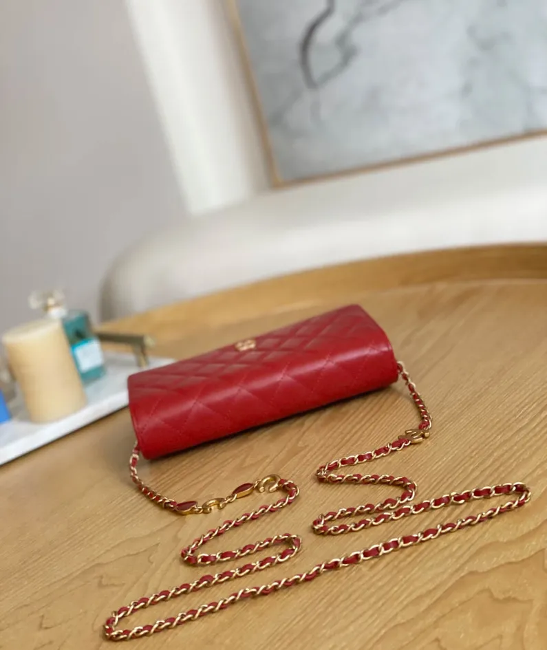 Chanel Stewardess Bag Model: 81225 Size: 19cm