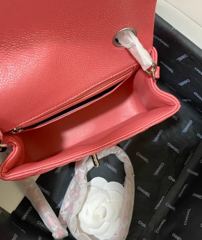 Lambskin Model: 1115