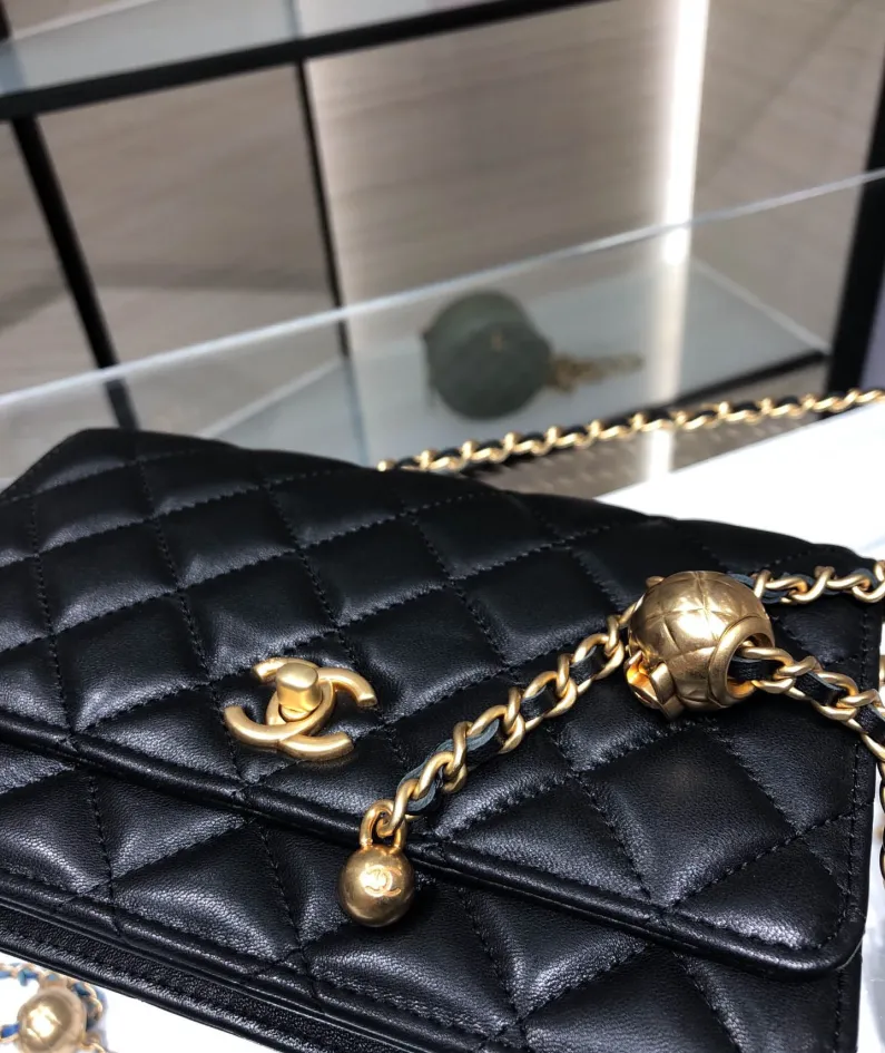 Metal Ball Underarm Bag Size 19 Model Number: AP1450Y8680