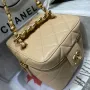 CHANEL Portable ️Crossbody Model: 2020SS ️Size: 16.5*16.5*15