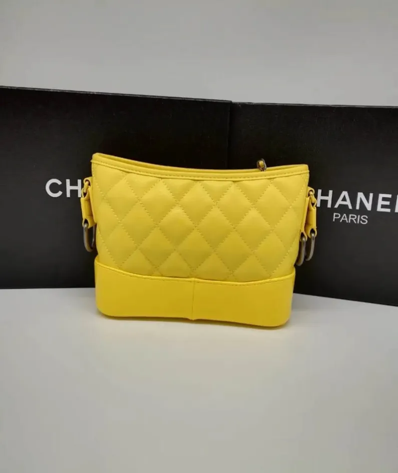 Chanel Size: 20.16.8
