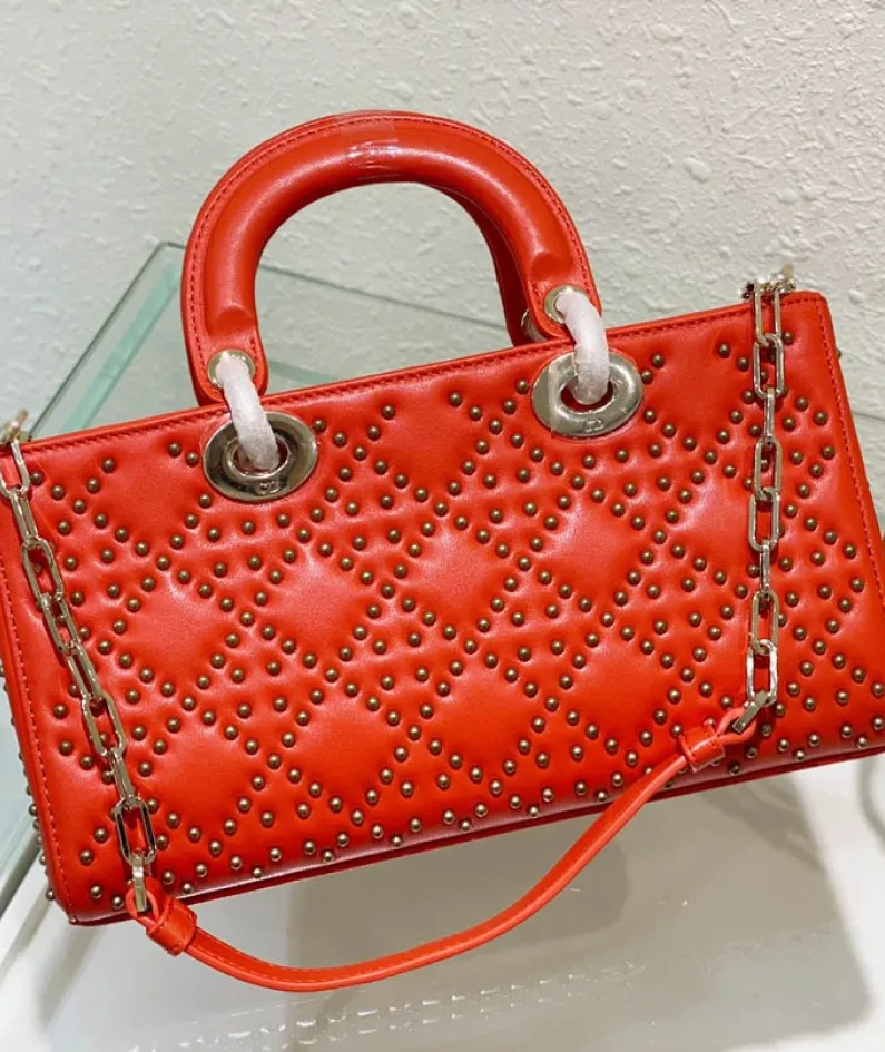 Lady Dior Collection Size: 26cm