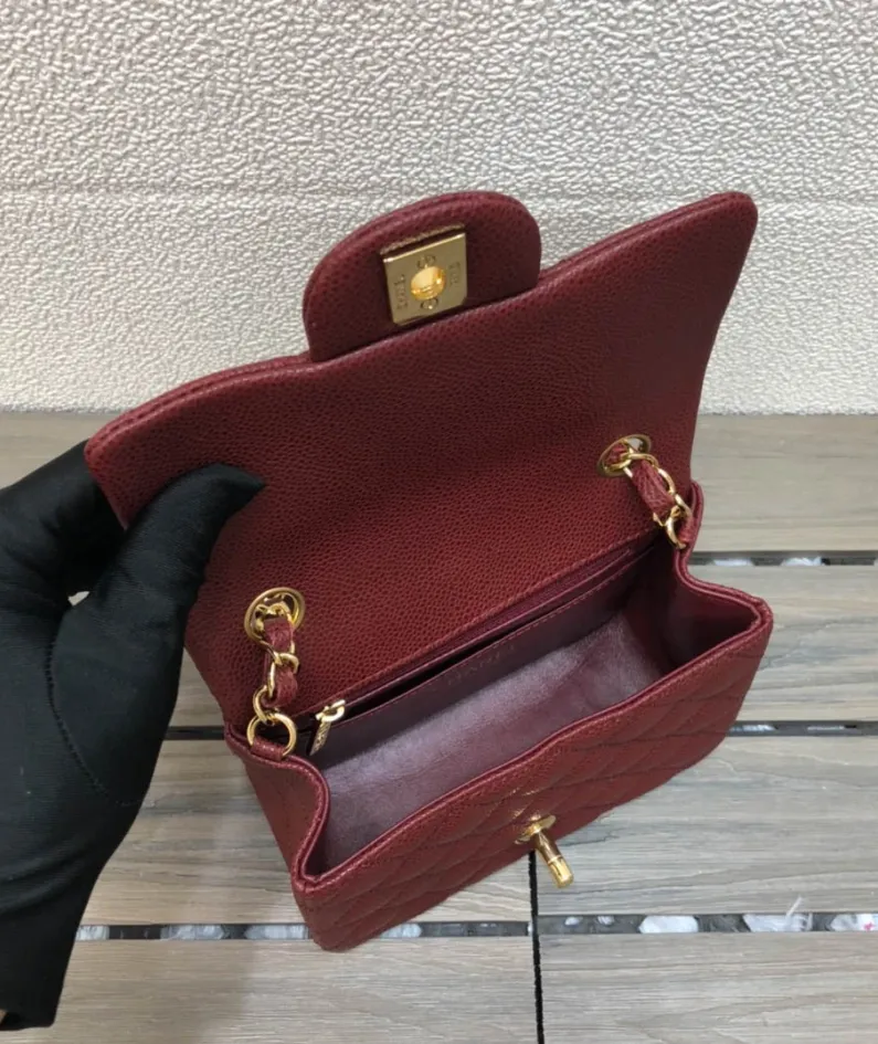 Chanel Small Sachet Size: 17cmChanel Model: 1115#