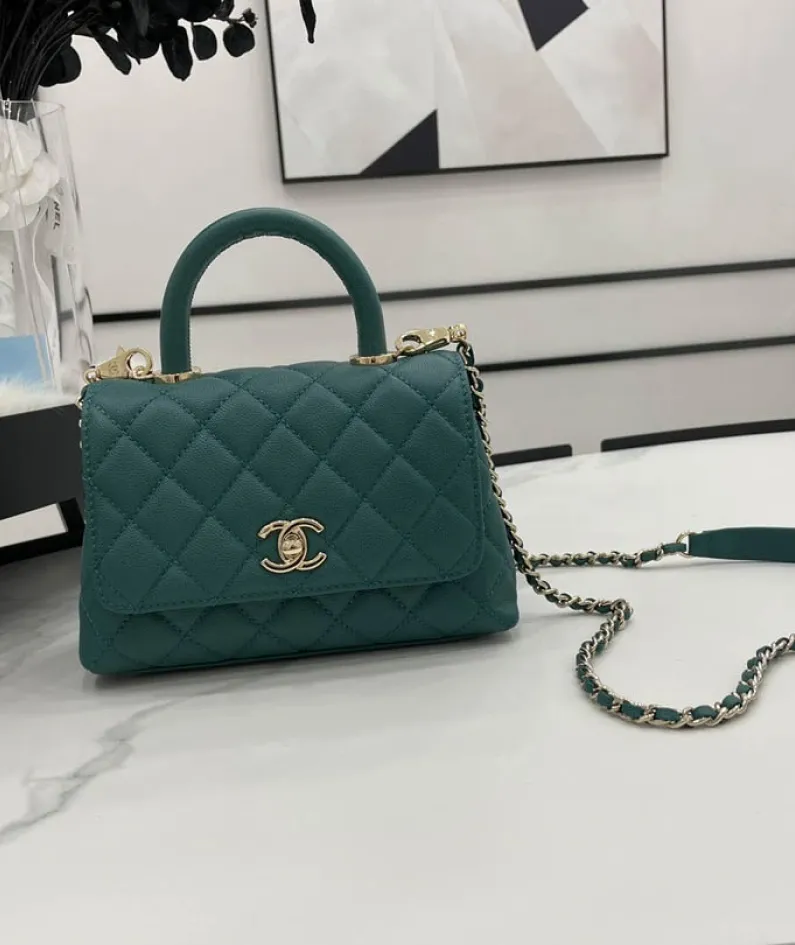 Chanel Size: 19cm/23cm/28cm Model Number: AS2215/92990/92991