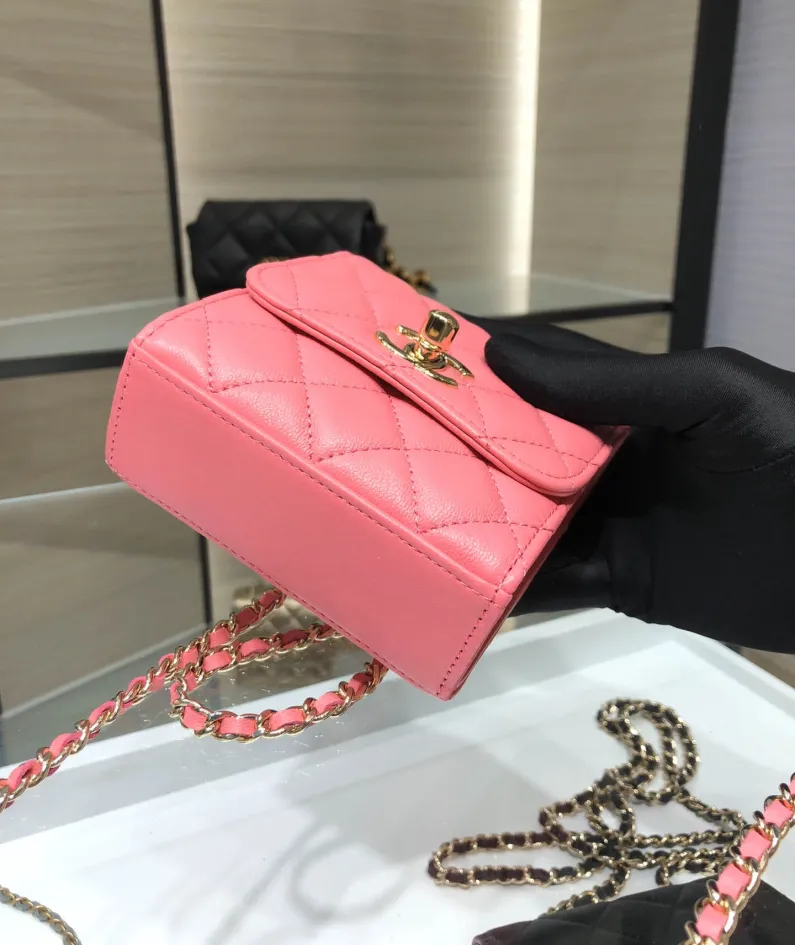 Coin Purse Lambskin Size: 11*11*5 A81633Y