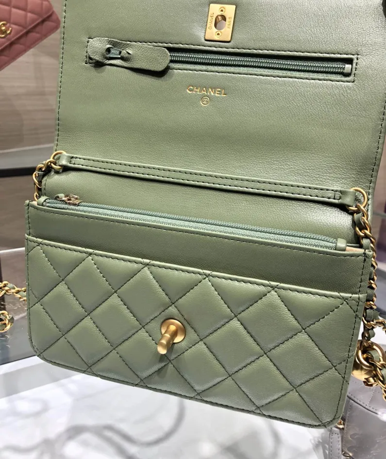 Metal Ball Underarm Bag Size 19 Model Number: AP1450Y8680