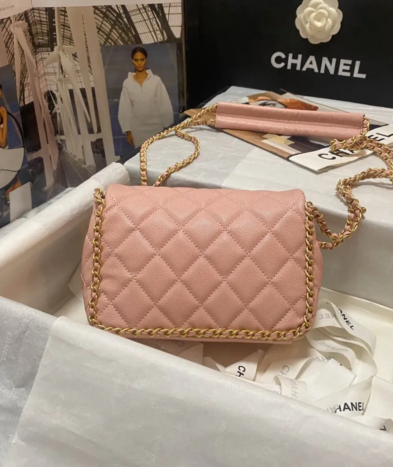 Lychee leather bag Model number: AS3468 Size: 21*15*7.5cm