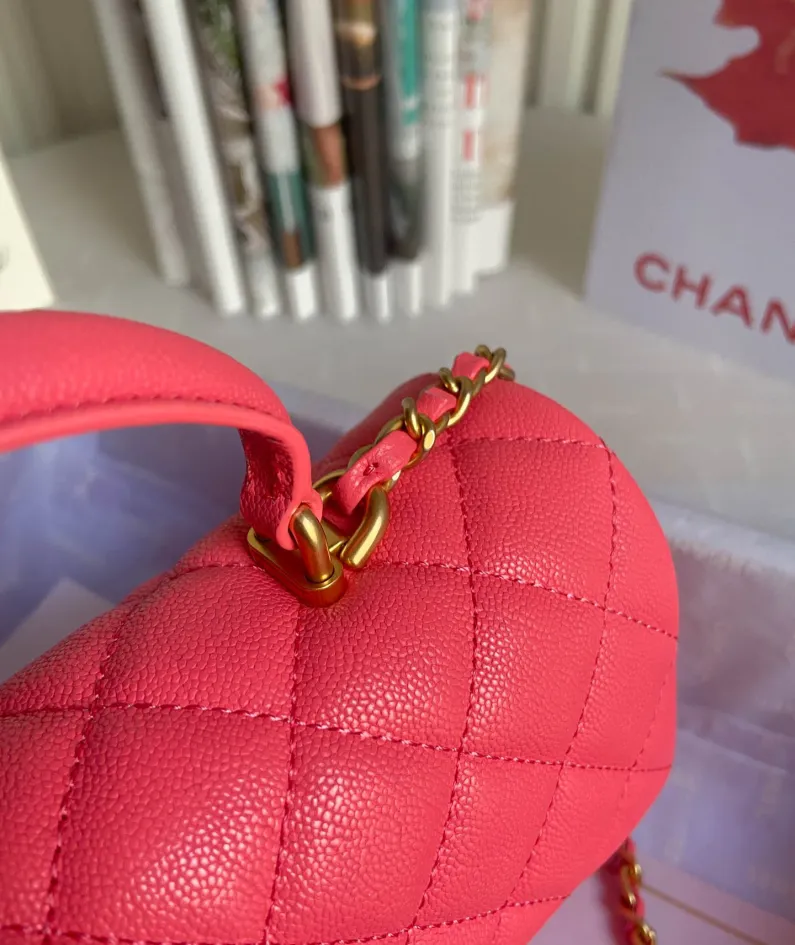 Handbag Size: 20x14x7 Model: AS243