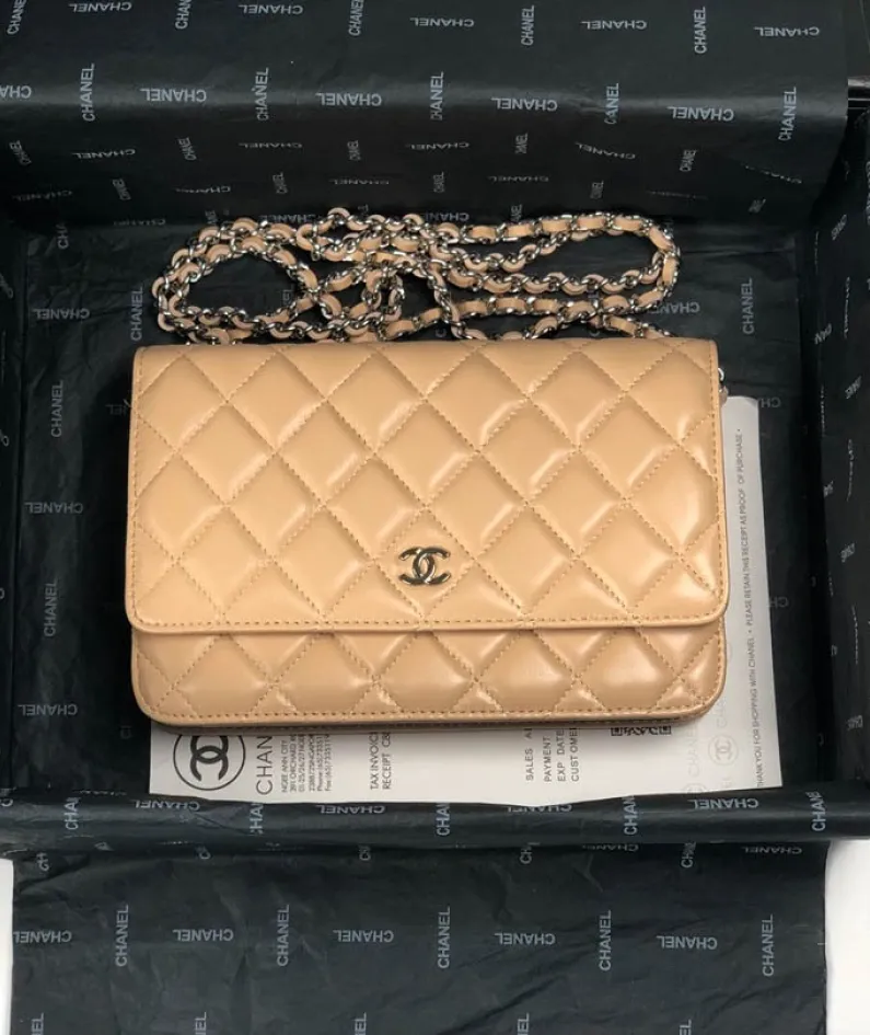 Lambskin Shoulder Chain Bag Style Number: 33814