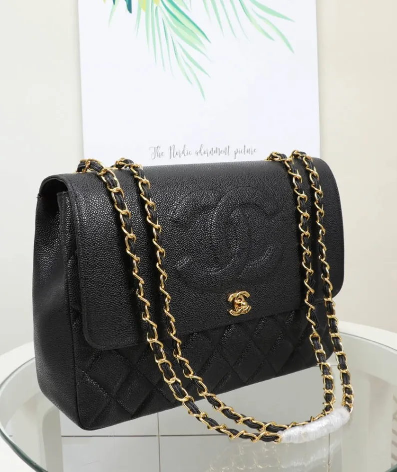Chanel One Shoulder Crossbody Gold Buckle Size:33*23*9