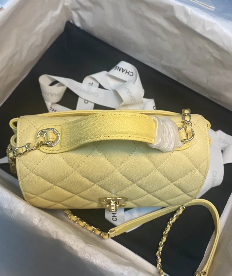 CHANEL pearl ball pattern size:19x7x14cm model number 93749