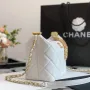 Lamb Leather Metal Chain Size: 18*21*12cm Model Number: 0026