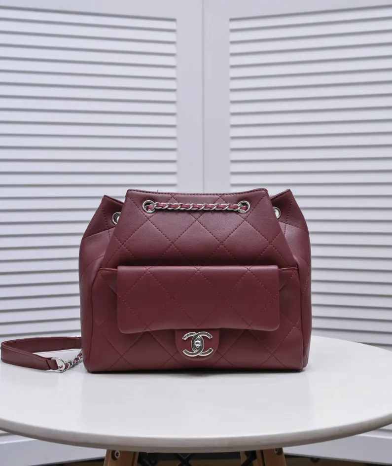 Chanel Style: 9067 Size: 26x23cm