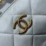 Chanel shoulder bag size: 22*10*15