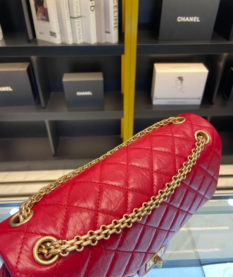 CHANEL Size: 24cm Ident No.: 037586