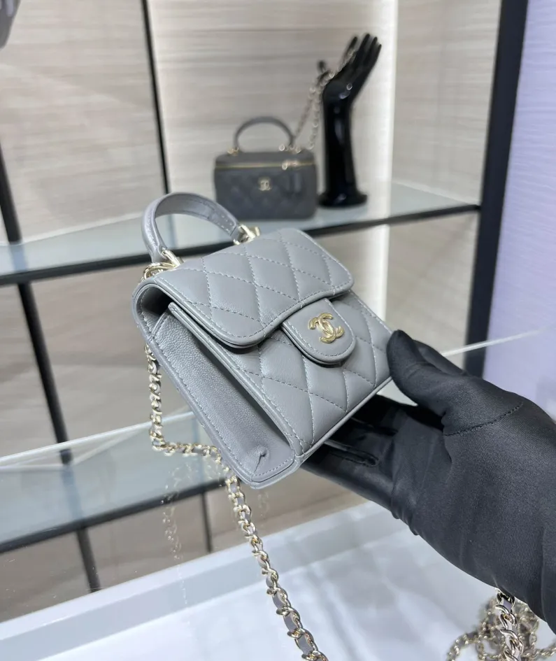 Hand Cosmetic Bag AP2682Y8600 Size: 11*11*4cm