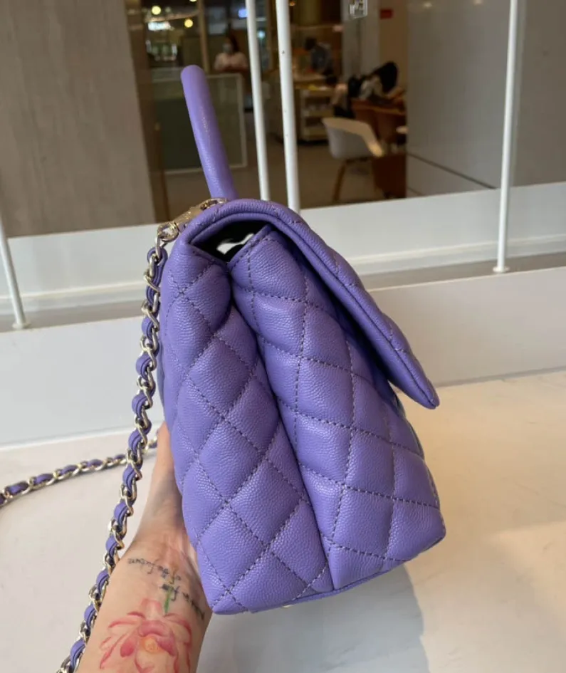 Chanel Size: 19cm/23cm/28cm Model Number: AS2215/92990/92991