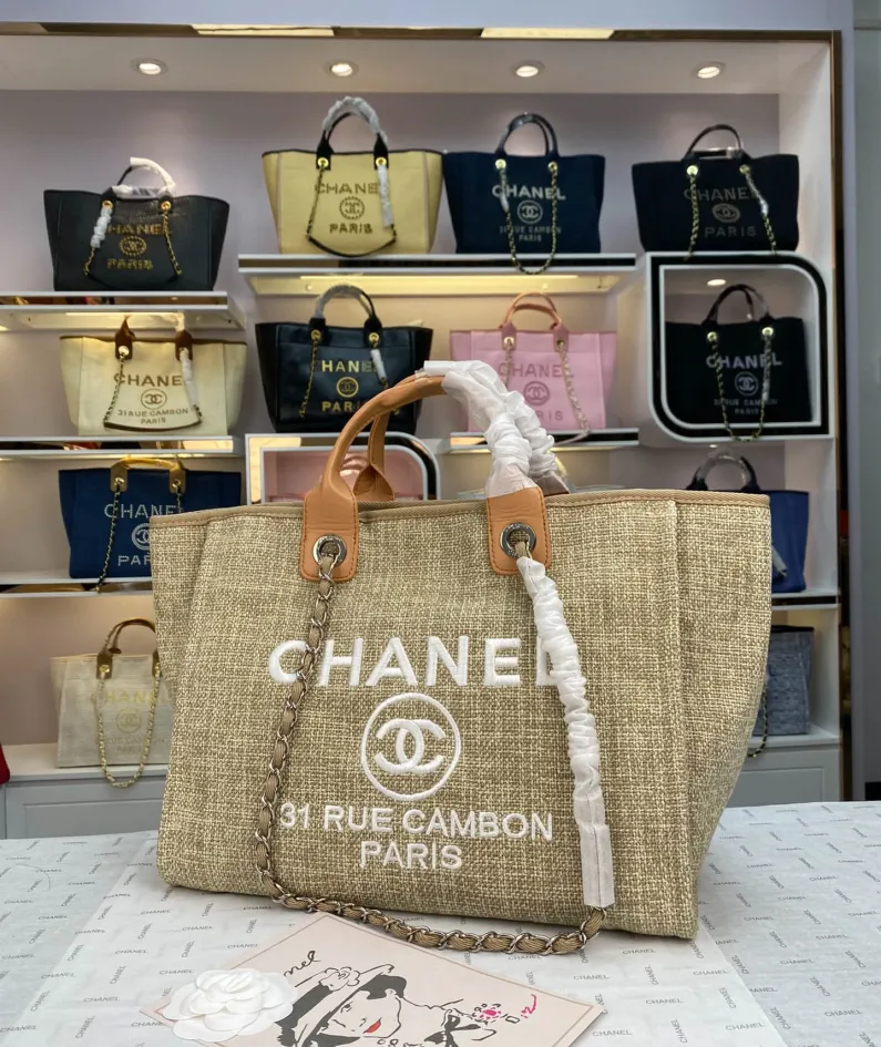 Chanel Shoulder Bag Size: 38*20*30cm Style: 8818 Apricot