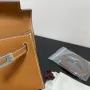Mini Size: 21cm