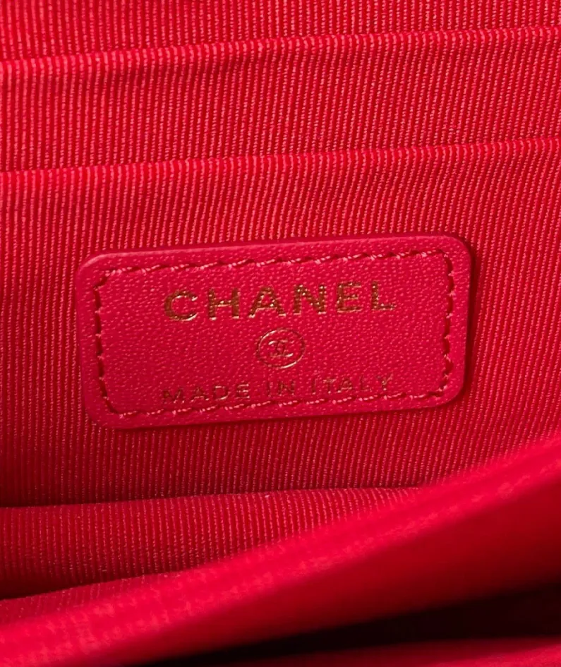 Enamel metallic pink Size: 11x15.5x4.5cm
