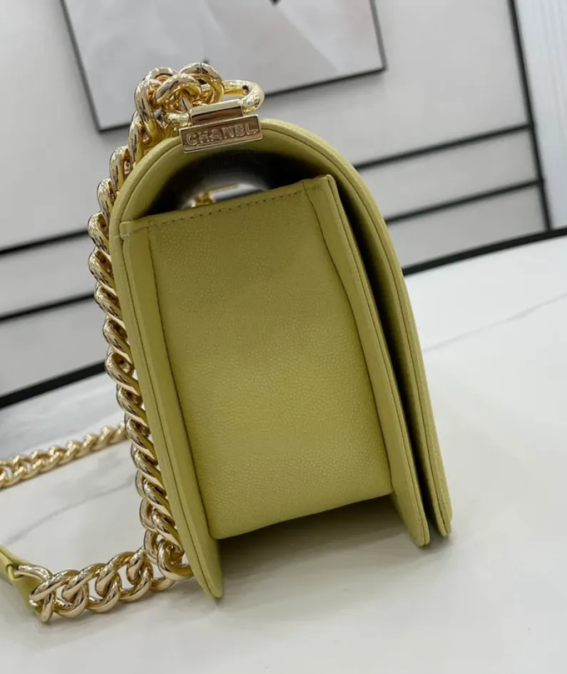 Diamond ball calfskin Size: 25cm