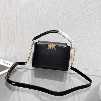 Mk Crossbody Tote Size: 21cmx9x14 Model: 340320300