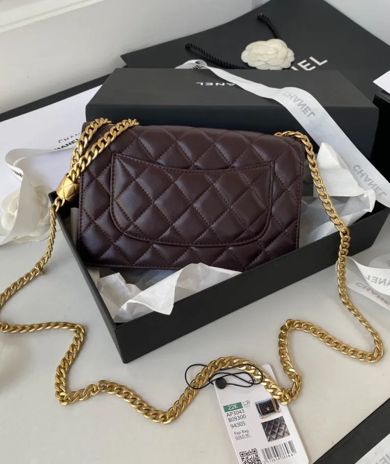 Lambskin Size: 19 cm