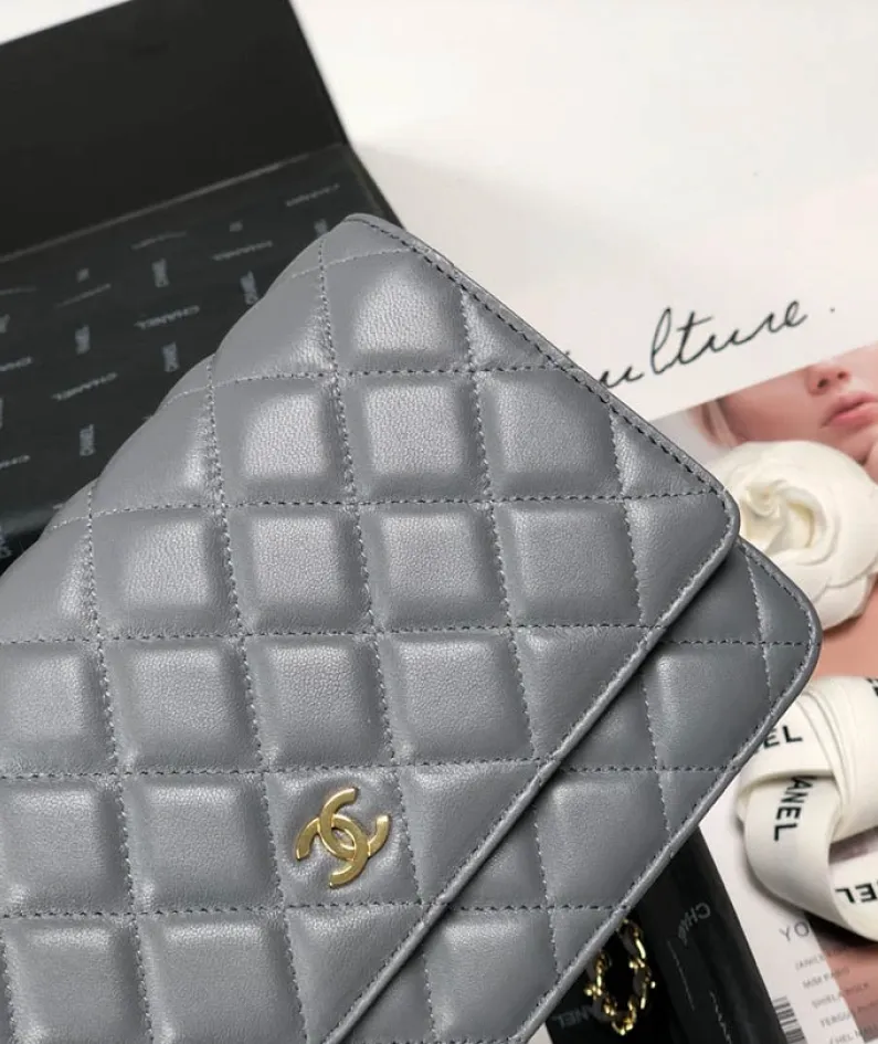 Lambskin Shoulder Chain Bag Style Number: 33814
