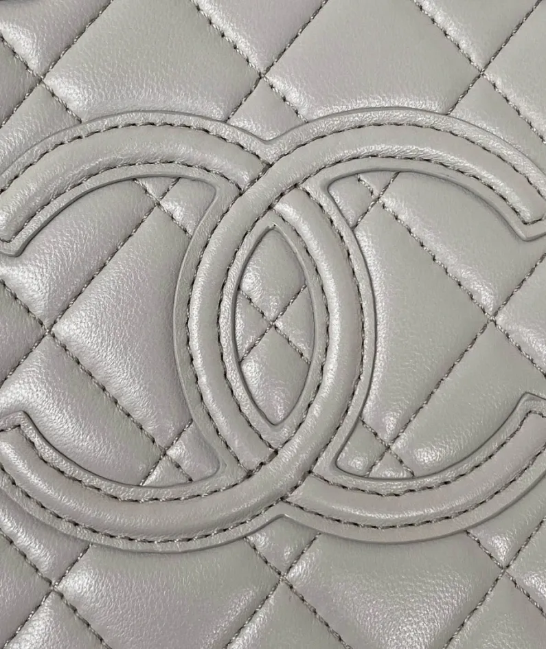 Cosmetic box bag Size: 1520.510.5