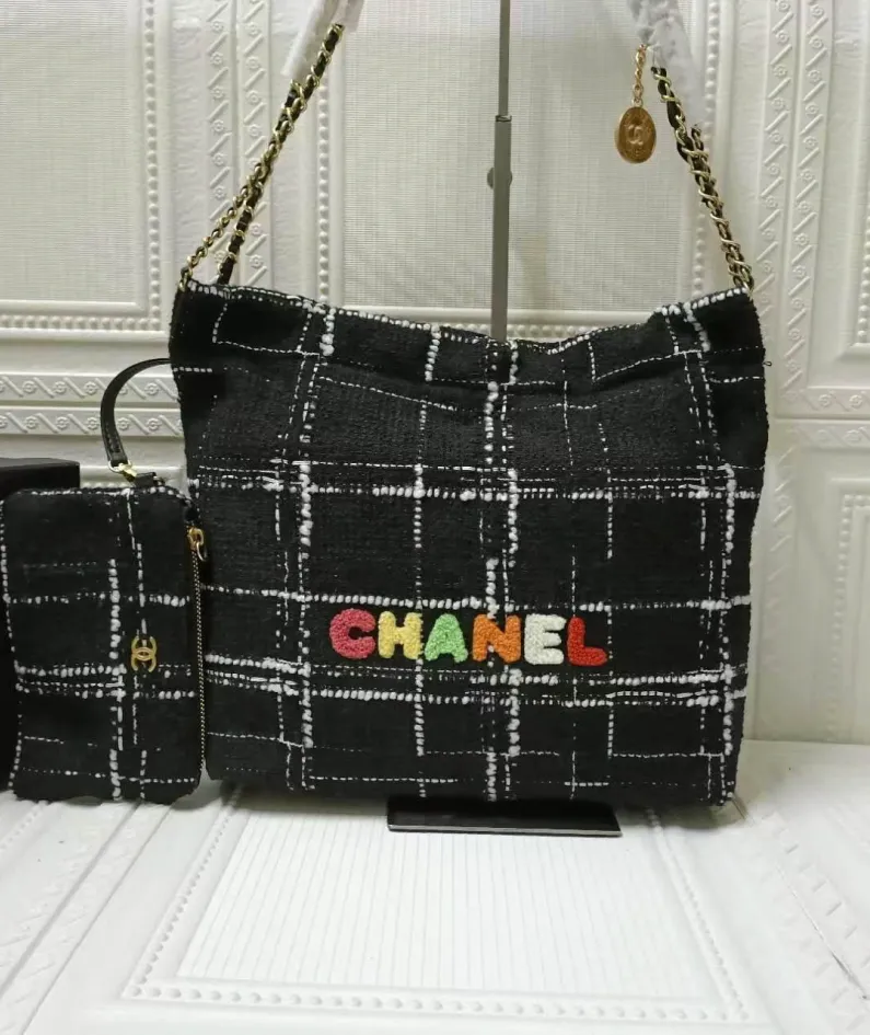 Flannel Size: 35x37x7cm Style: 910