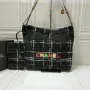Flannel Size: 35x37x7cm Style: 910