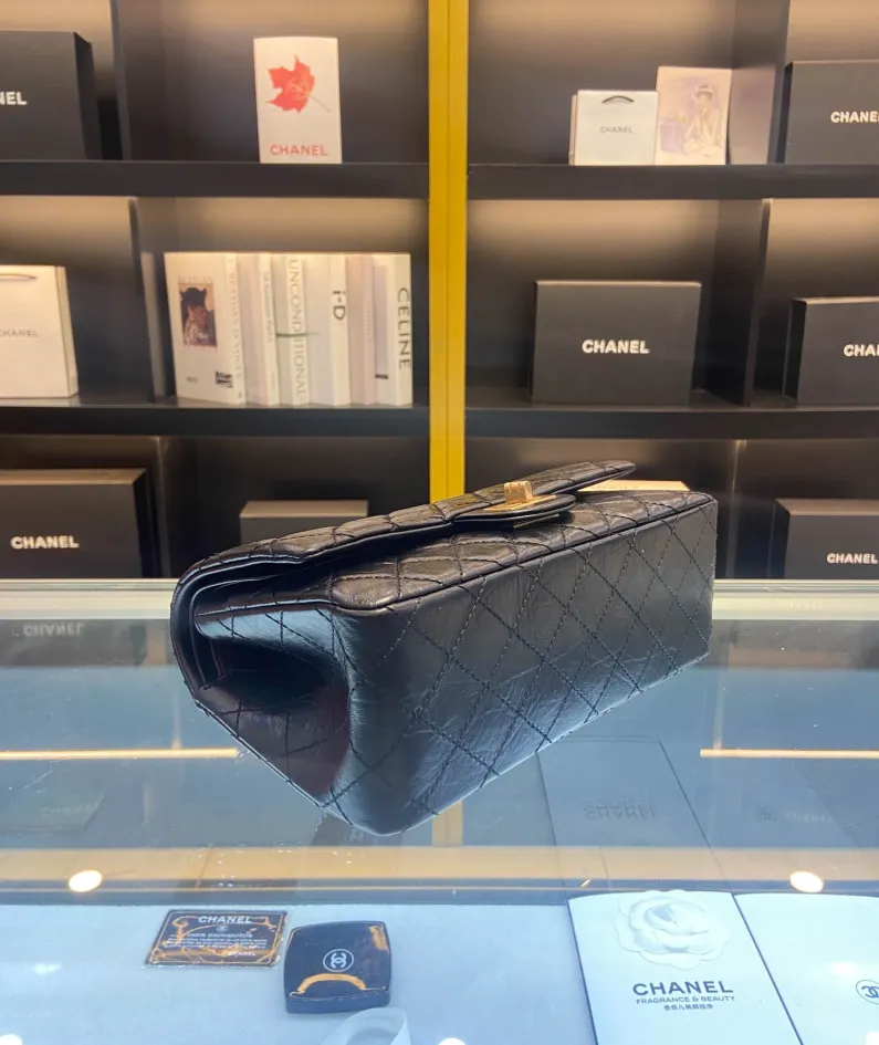 CHANEL Size: 24cm Ident No.: 037586