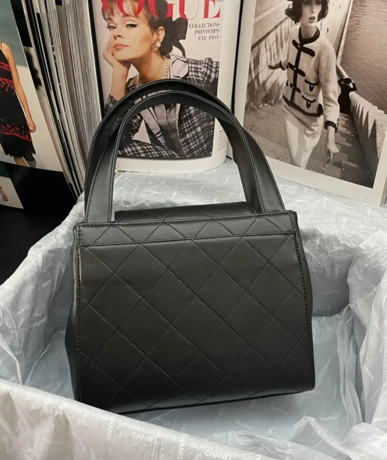 Handbag Size: 23 29 9cm Style: AS2457
