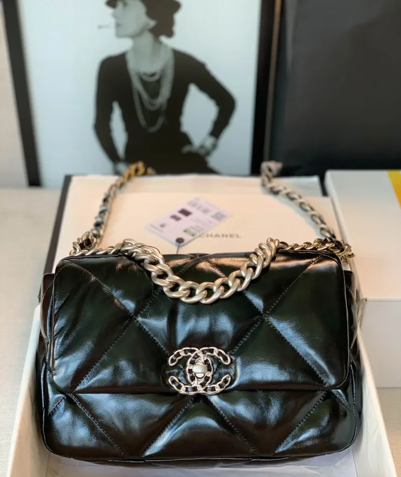 Chanel Size: 26cm